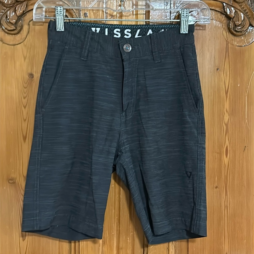 Vissla Boys Walking Shorts.  Size 22. Fits age 8/9; 50/65 lbs